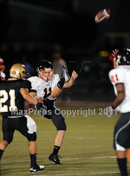 Thumbnail 2 in Abilene vs. Cocoa (Florida vs. Texas Football Showcase) photogallery.