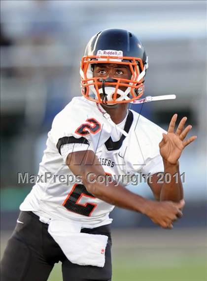 Thumbnail 1 in Abilene vs. Cocoa (Florida vs. Texas Football Showcase) photogallery.