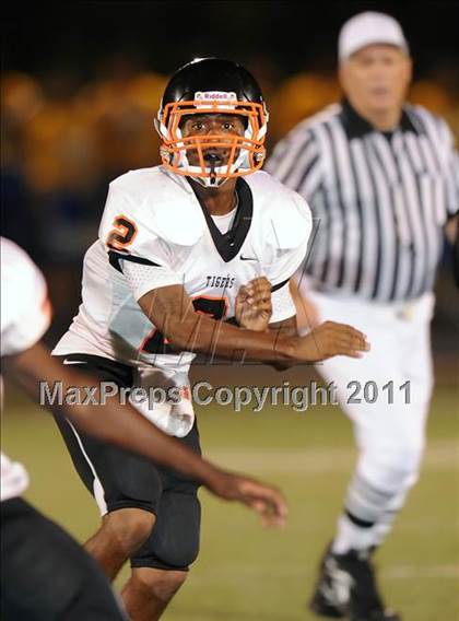 Thumbnail 3 in Abilene vs. Cocoa (Florida vs. Texas Football Showcase) photogallery.