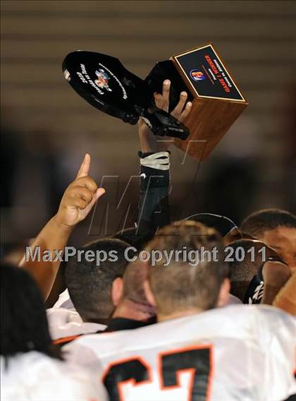 Thumbnail 2 in Abilene vs. Cocoa (Florida vs. Texas Football Showcase) photogallery.