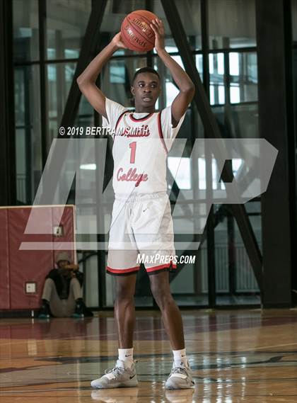 Thumbnail 3 in North Tonawanda vs Middle Early College (MLK Classic) photogallery.