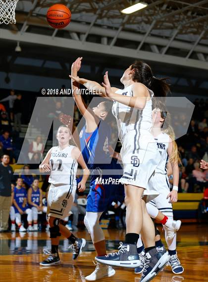Thumbnail 2 in Cleveland @ Soddy Daisy photogallery.