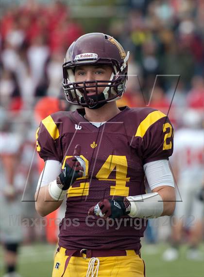 Thumbnail 1 in Loyola Academy vs. Palatine photogallery.