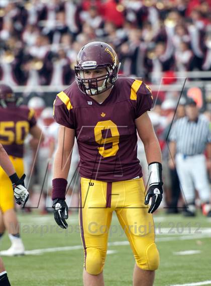 Thumbnail 3 in Loyola Academy vs. Palatine photogallery.