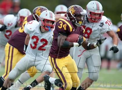 Thumbnail 2 in Loyola Academy vs. Palatine photogallery.