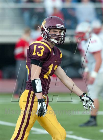 Thumbnail 2 in Loyola Academy vs. Palatine photogallery.