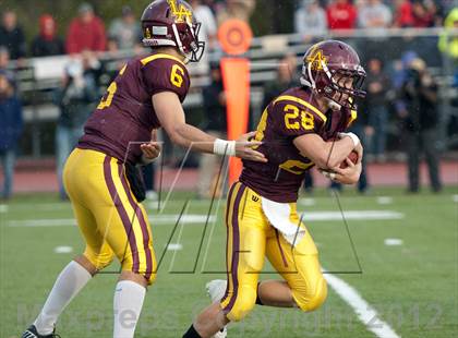 Thumbnail 3 in Loyola Academy vs. Palatine photogallery.