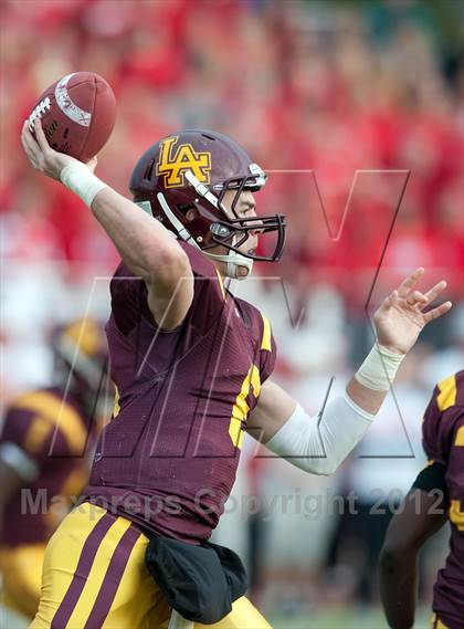 Thumbnail 2 in Loyola Academy vs. Palatine photogallery.