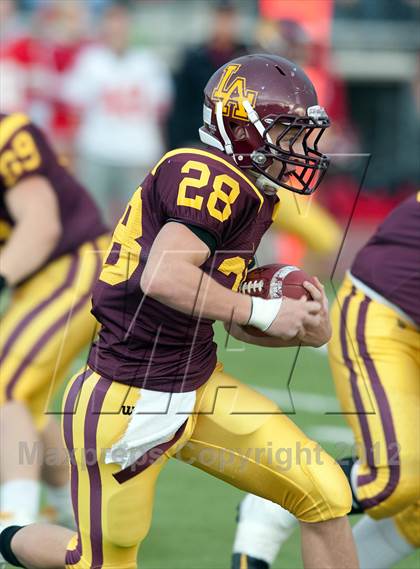 Thumbnail 3 in Loyola Academy vs. Palatine photogallery.