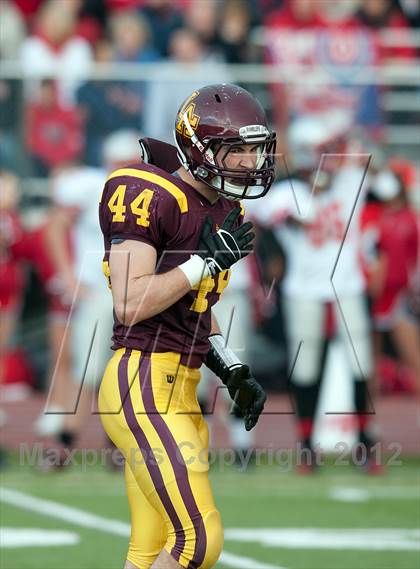 Thumbnail 3 in Loyola Academy vs. Palatine photogallery.