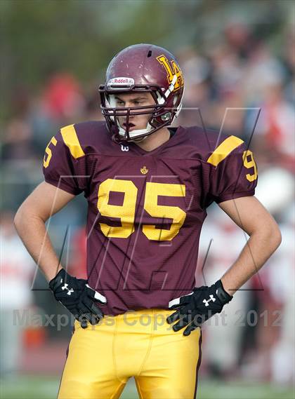 Thumbnail 3 in Loyola Academy vs. Palatine photogallery.