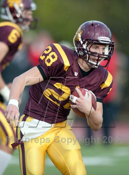 Thumbnail 2 in Loyola Academy vs. Palatine photogallery.