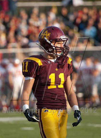 Thumbnail 1 in Loyola Academy vs. Palatine photogallery.