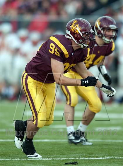 Thumbnail 1 in Loyola Academy vs. Palatine photogallery.