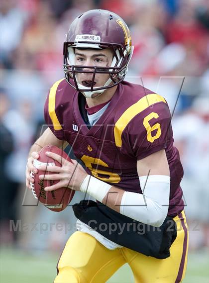 Thumbnail 1 in Loyola Academy vs. Palatine photogallery.