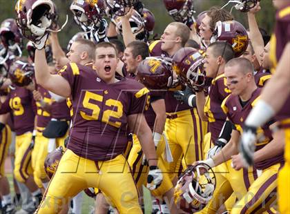 Thumbnail 2 in Loyola Academy vs. Palatine photogallery.