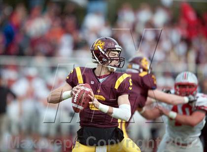 Thumbnail 2 in Loyola Academy vs. Palatine photogallery.