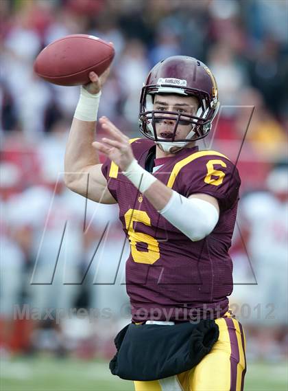 Thumbnail 3 in Loyola Academy vs. Palatine photogallery.