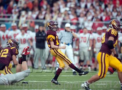 Thumbnail 2 in Loyola Academy vs. Palatine photogallery.