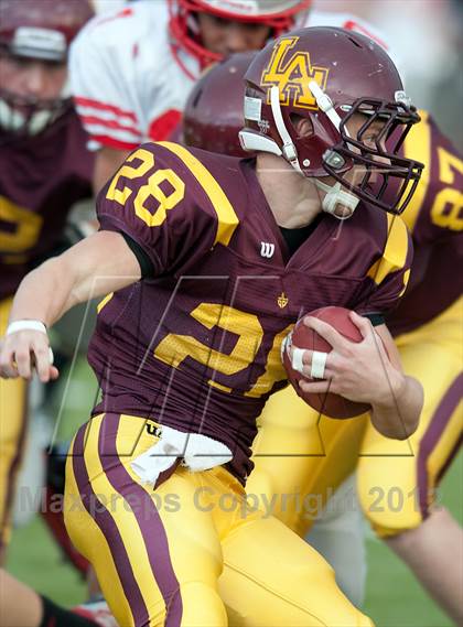 Thumbnail 2 in Loyola Academy vs. Palatine photogallery.