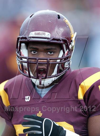 Thumbnail 2 in Loyola Academy vs. Palatine photogallery.