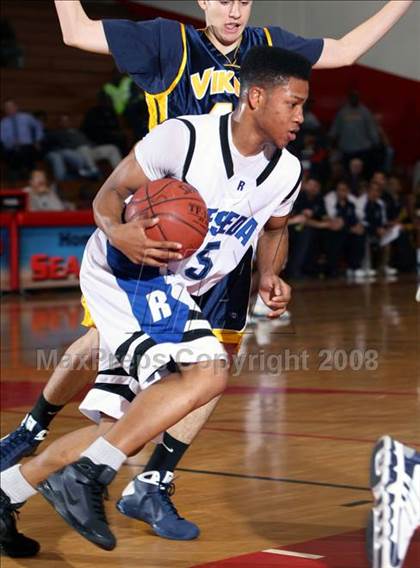 Thumbnail 1 in Reseda vs. Santa Monica (Pacific Shores Tournament) photogallery.