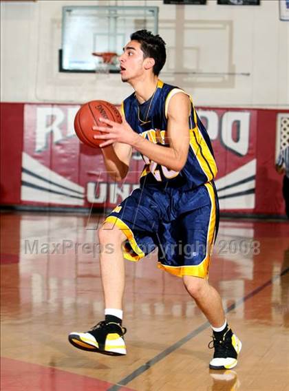 Thumbnail 1 in Reseda vs. Santa Monica (Pacific Shores Tournament) photogallery.
