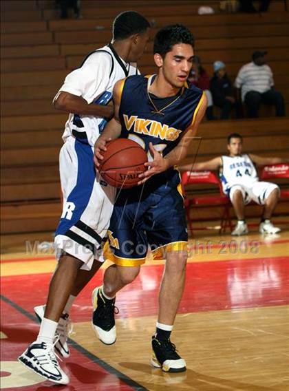 Thumbnail 2 in Reseda vs. Santa Monica (Pacific Shores Tournament) photogallery.
