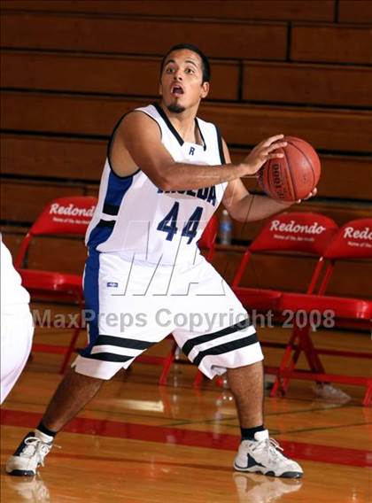 Thumbnail 2 in Reseda vs. Santa Monica (Pacific Shores Tournament) photogallery.
