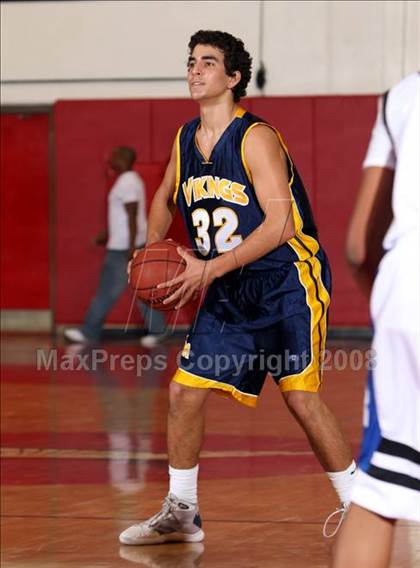 Thumbnail 1 in Reseda vs. Santa Monica (Pacific Shores Tournament) photogallery.