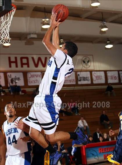 Thumbnail 3 in Reseda vs. Santa Monica (Pacific Shores Tournament) photogallery.