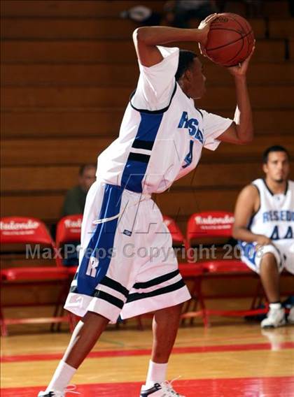 Thumbnail 2 in Reseda vs. Santa Monica (Pacific Shores Tournament) photogallery.