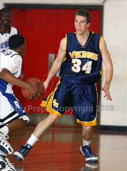 Thumbnail 2 in Reseda vs. Santa Monica (Pacific Shores Tournament) photogallery.