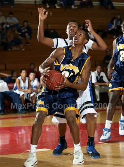 Thumbnail 1 in Reseda vs. Santa Monica (Pacific Shores Tournament) photogallery.
