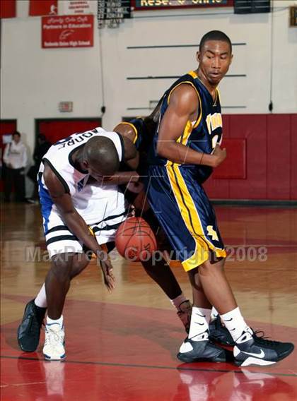 Thumbnail 1 in Reseda vs. Santa Monica (Pacific Shores Tournament) photogallery.
