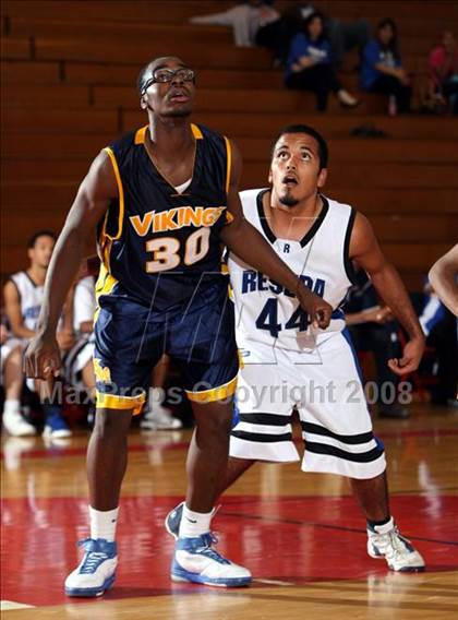 Thumbnail 1 in Reseda vs. Santa Monica (Pacific Shores Tournament) photogallery.