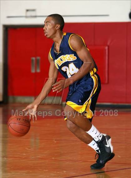 Thumbnail 1 in Reseda vs. Santa Monica (Pacific Shores Tournament) photogallery.