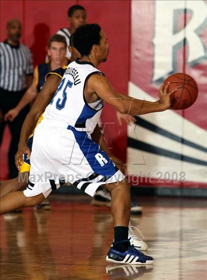 Thumbnail 1 in Reseda vs. Santa Monica (Pacific Shores Tournament) photogallery.