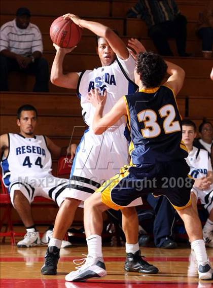 Thumbnail 1 in Reseda vs. Santa Monica (Pacific Shores Tournament) photogallery.
