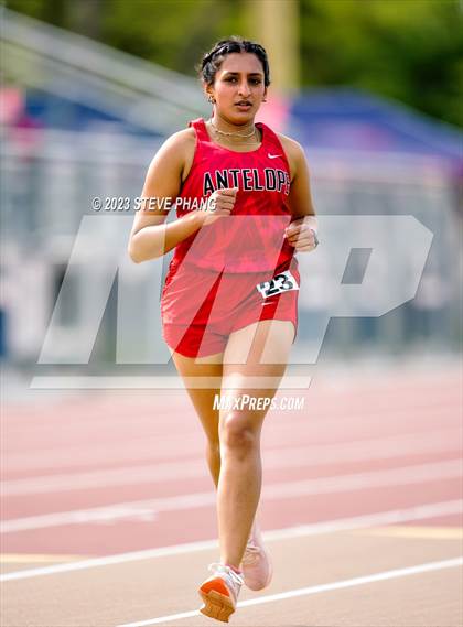 Thumbnail 1 in Herd Roundup @ Elk Grove Girls Running photogallery.