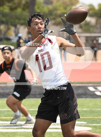 Thumbnail 3 in Downey vs. Huntington Beach (Surf City Tournament) photogallery.