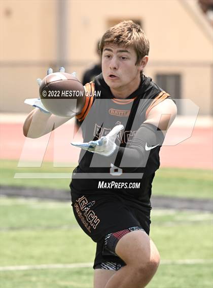 Thumbnail 2 in Downey vs. Huntington Beach (Surf City Tournament) photogallery.