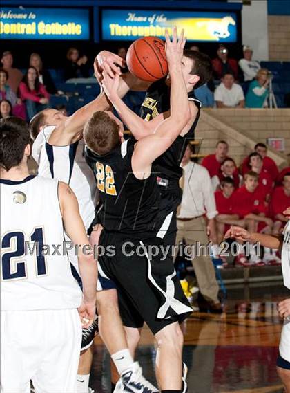 Thumbnail 1 in Bellevue vs. Lloyd Memorial (Touchtone All A Classic) photogallery.