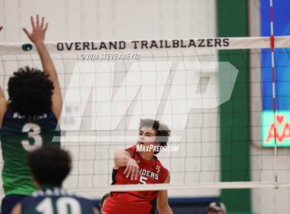 Thumbnail 2 in Regis Jesuit @ Overland photogallery.