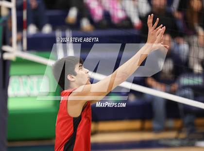 Thumbnail 1 in Regis Jesuit @ Overland photogallery.