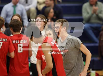 Thumbnail 3 in Regis Jesuit @ Overland photogallery.