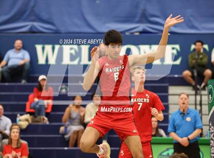 Thumbnail 3 in Regis Jesuit @ Overland photogallery.