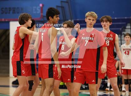 Thumbnail 3 in Regis Jesuit @ Overland photogallery.