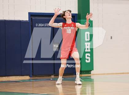 Thumbnail 3 in Regis Jesuit @ Overland photogallery.