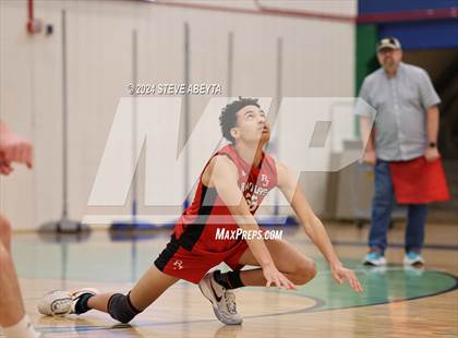 Thumbnail 2 in Regis Jesuit @ Overland photogallery.
